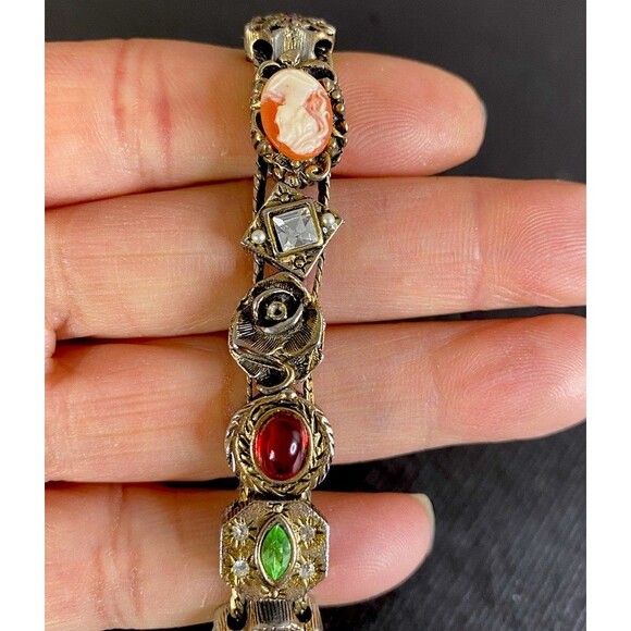 Vintage Victorian Revival Slide Charm Bracelet Flower Cameo Bee Glass 7” - Picture 5 of 10